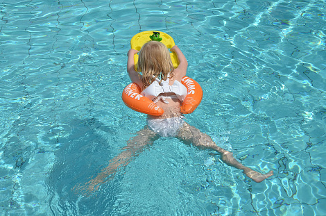  Круг надувной SWIMTRAINER Classic оранжевый 2-6 лет